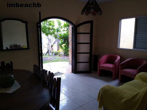 Casa Com 2 Quartos No Centro Da Praia De Imb� Rs