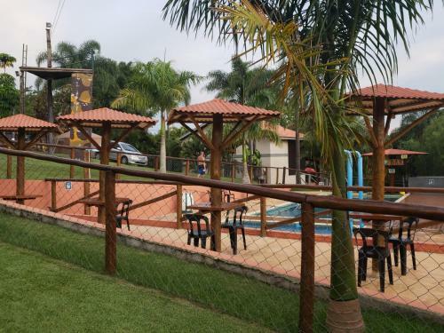 Apartamento Eco Park Camping & Pousada S�o Pedro Sp