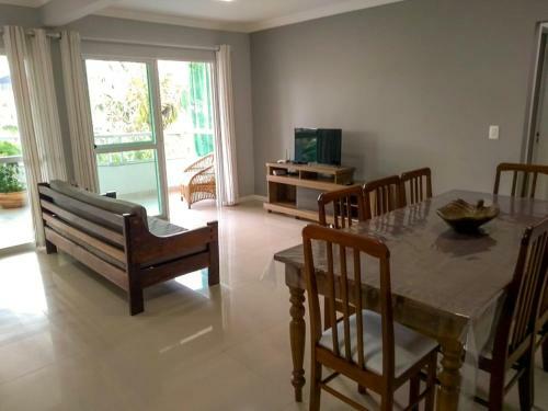 Apartamento Praia de Bombinhas Res Solar Das Brom�lias