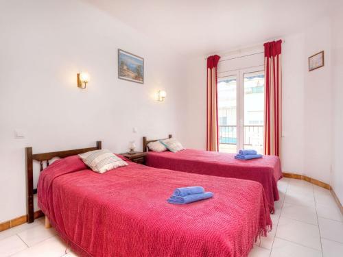 Edifici Emporda Apartment Llan��