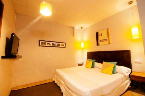 Hotel S�hostal D�esporles