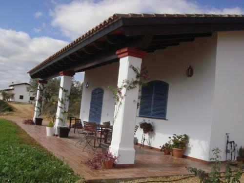 Las Ca�adillas