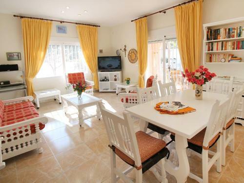 Holiday Home Casa Sandra II L�alfas Del Pi