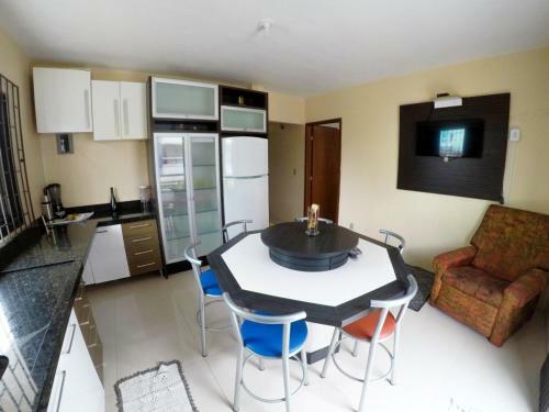 Bombinhas Bombas - Casa 6 Pax Planta Baja - Cod 303