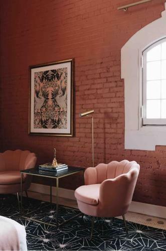 Posada Rosewood Suite 202 At The Bellwether Hotel