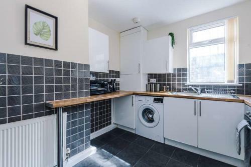 Apartamento Stylish 4 Bed House - 10 Mins From The Centre