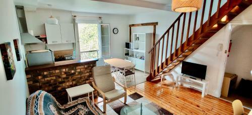 Apartamento Suites Rive Gauche - Duplex Fontainebleau - Chez Guy