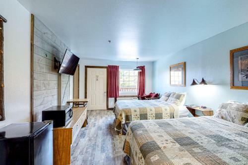 White Wing Lodge Unit 221