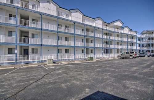 Apartamento Lakefront Ozark Condo With Views And Boat Slip!