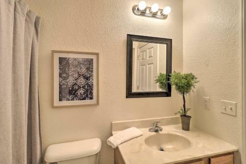 Pet-friendly West Plains Pad Less Than 1 Mi To Dtwn!