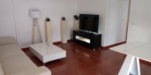 Apartamento Corinto Playa, Piscina, Wifi,2 Terrazas, Barbacoa,tranquilo