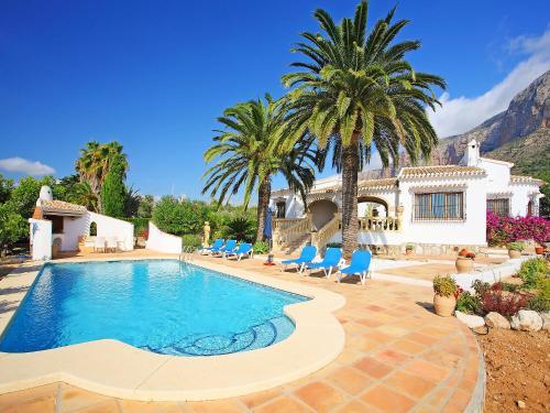 Villa Llamedos