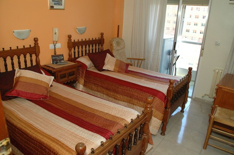 Hostal Ram�n Y Cajal