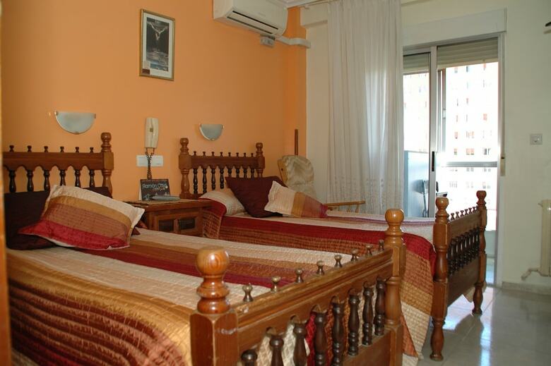 Hostal Ram�n Y Cajal