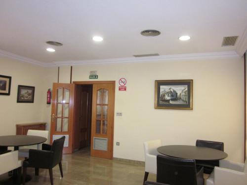 Hotel Elena Mar�a