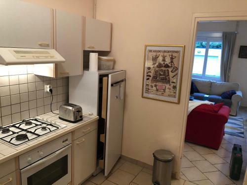 La Plage Au Bout Du Jardin / Sword Beach Cottage