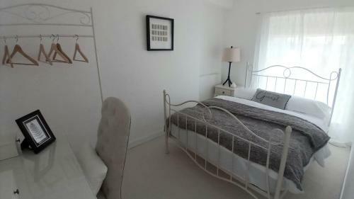 Parc Cottage