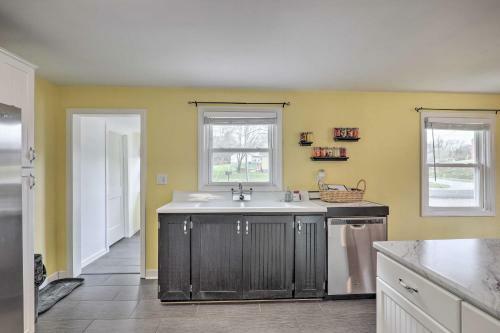 Charming Arden Escape, 10 Mi To Asheville!
