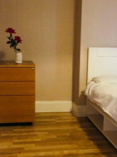 Dach Apartments - Cozy 3 Bed Apartment In Hendon