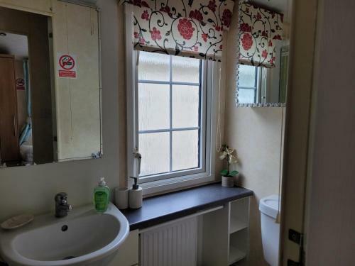 6 Berth Central Heated Annandale Somersby