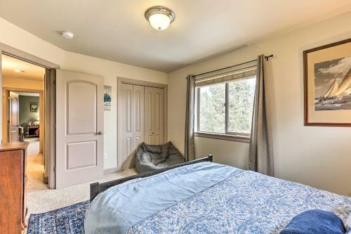Family-friendly Bend Home With Hot Tub And Yard!