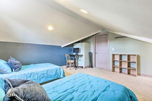 Family-friendly Bend Home With Hot Tub And Yard!