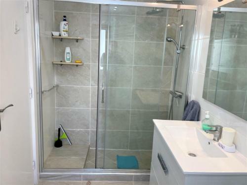 Apartamento Moderne Ferienwohnung Mit Toller Aussicht Und Pool