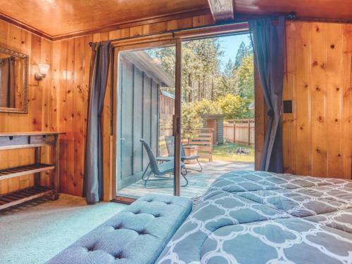Bridlewood Cabin