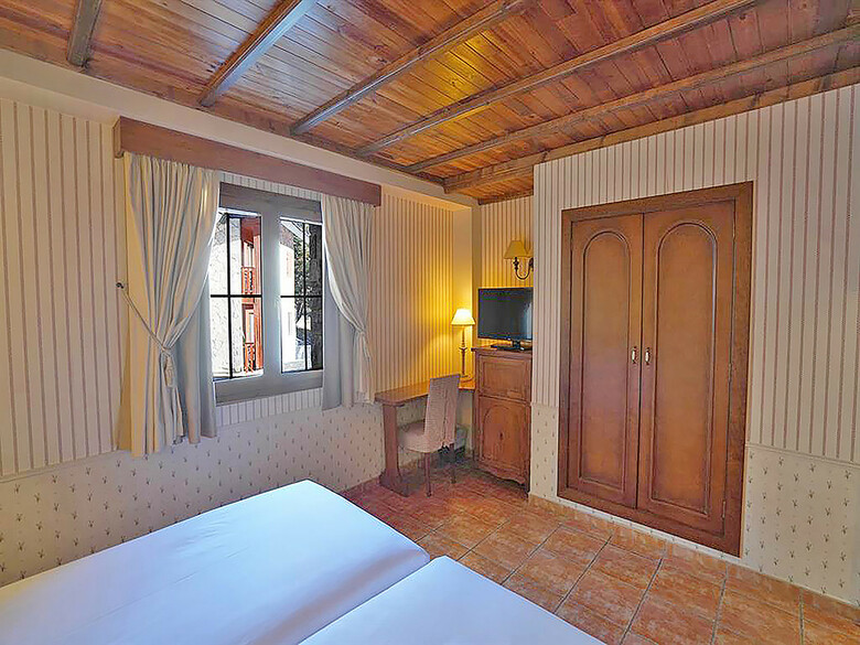 Hotel Bocal� 3000