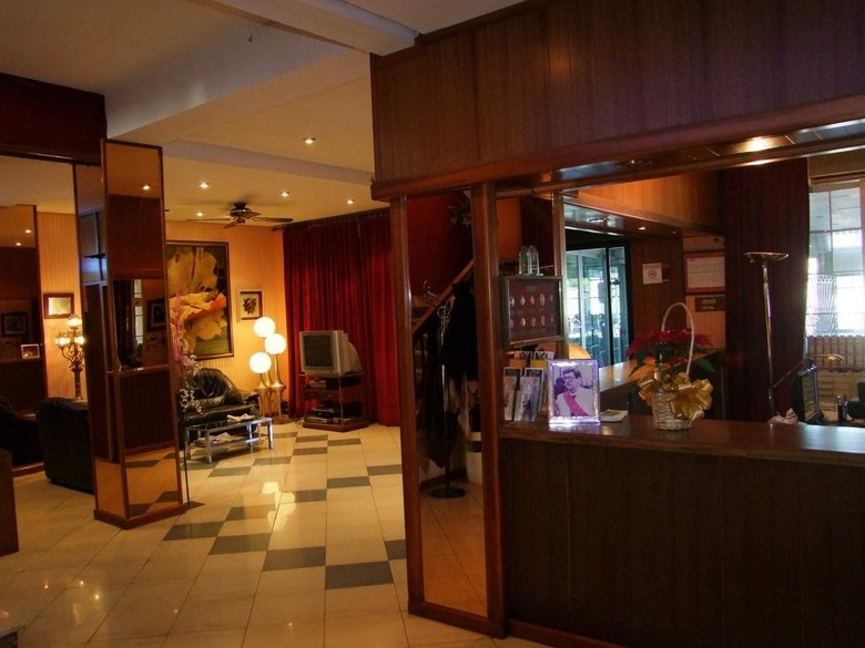 Hotel Montearag�n