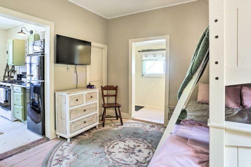 Cozy Lead Home With Gold Mine And Mountain Views!