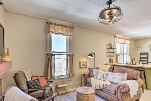 Cozy Lead Home With Gold Mine And Mountain Views!