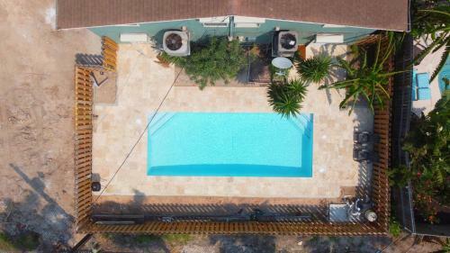 Atol Quad 4 Home