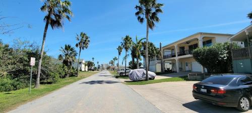 Atol Quad 4 Home