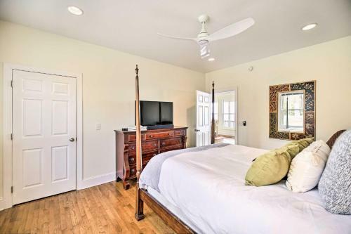 Hillsville Home On The Blue Ridge Parkway!