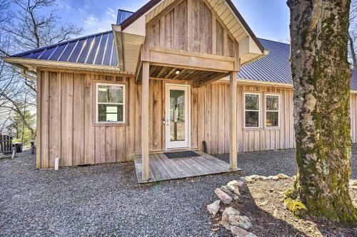 Hillsville Home On The Blue Ridge Parkway!