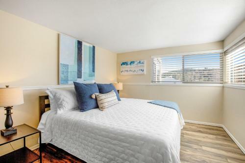 Captain's Quarters