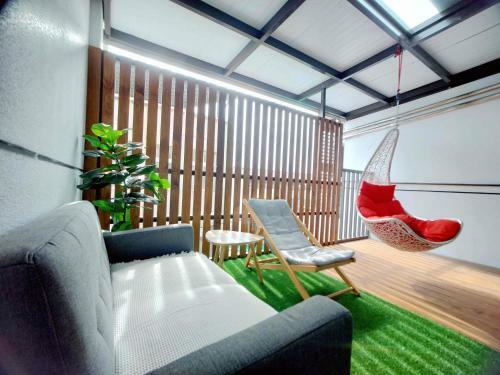 Field Trail Homestay