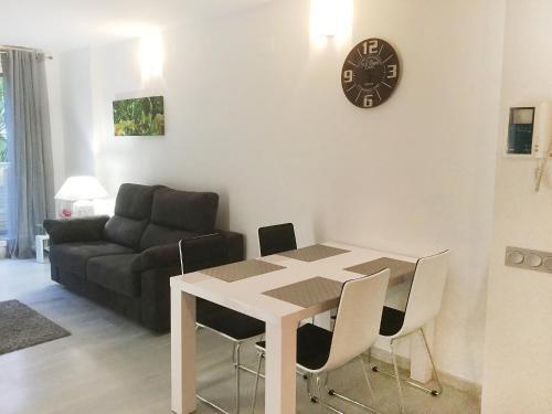 Apartment Elegance.2