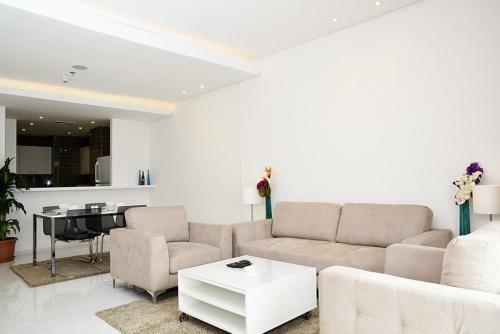 Apartamento Code Housing - Al Bedaa- Family Only
