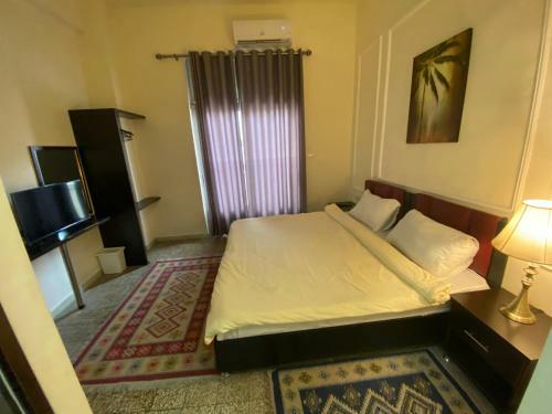 City Citadel Hotel