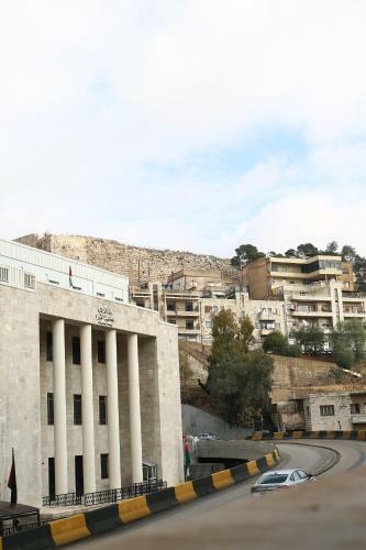 City Citadel Hotel
