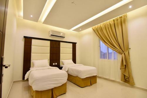 Golden White Hotel