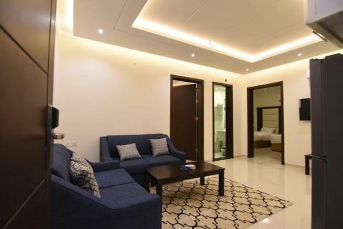 Golden White Hotel