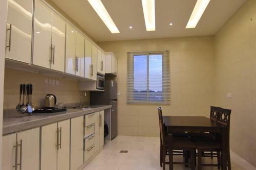 Golden White Hotel
