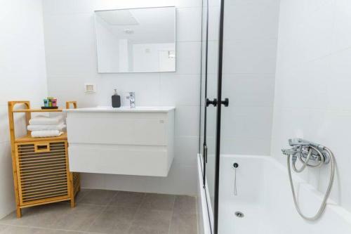 Apartamento Bright Sunny Holiday Home With Sea Views