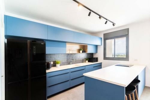 Apartamento Bright Sunny Holiday Home With Sea Views