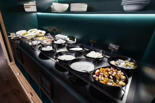 Hotel Novotel Living Almaty Jetisu