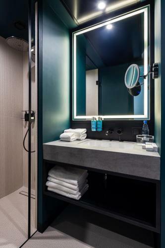 Hotel Novotel Living Almaty Jetisu