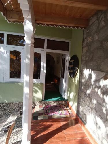 Hostal Halga Guest House